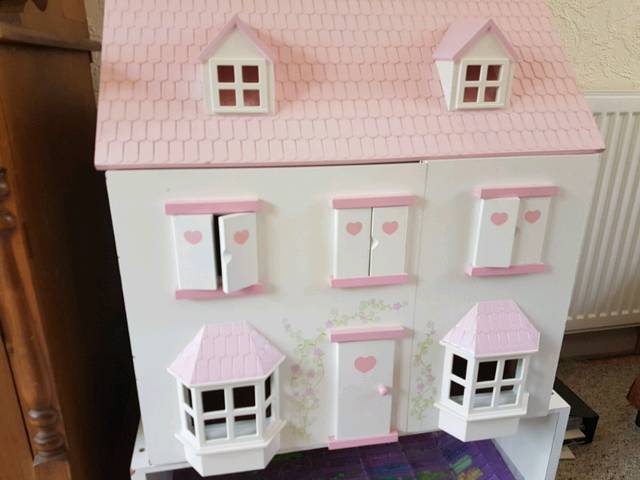 gumtree dolls house